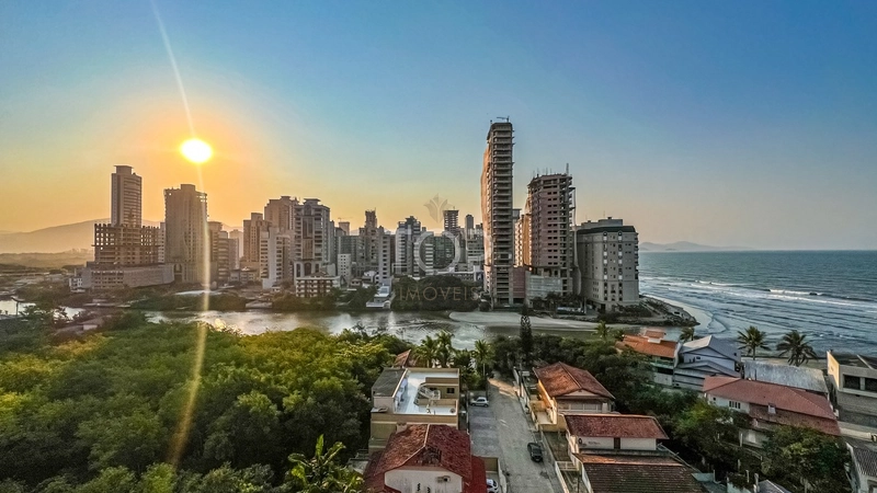 PRONTO PARA MORAR COM VISTA PARA O MAR EM PORTO BELO: 36ª foto da galeria de imagens do imóvel