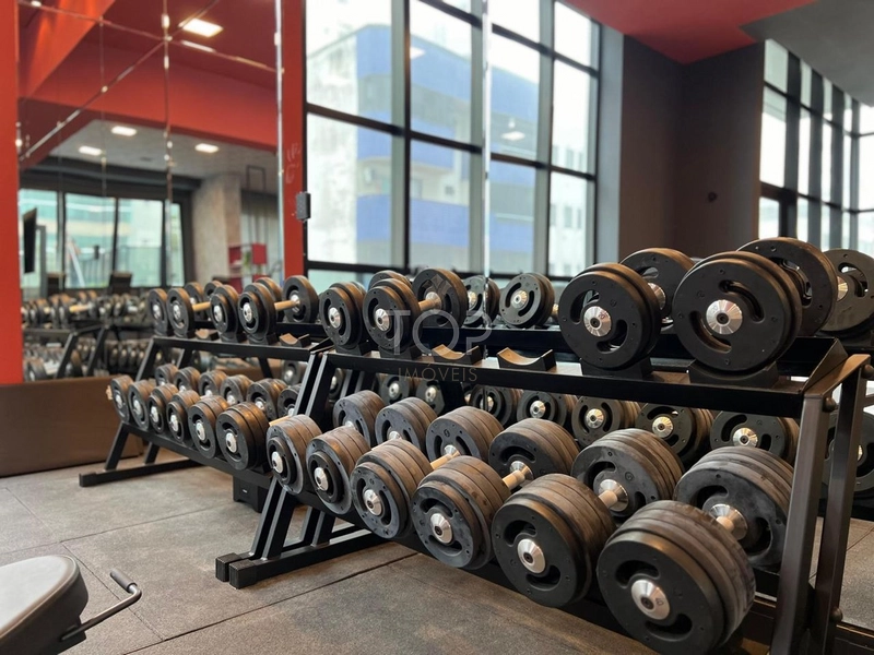 PRONTO PARA MORAR EM MEIA PRAIA: 14ª foto da galeria de imagens do imóvel