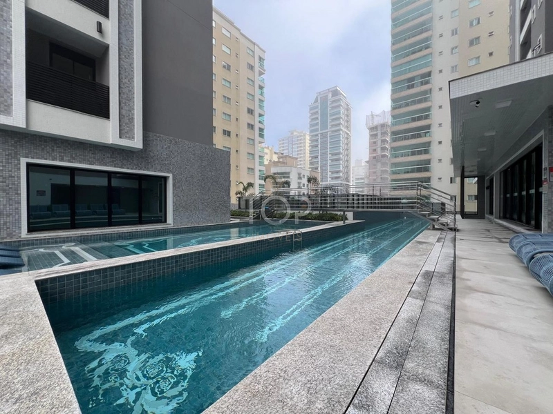 PRONTO PARA MORAR EM MEIA PRAIA: 9ª foto da galeria de imagens do imóvel