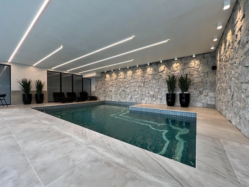 PRONTO PARA MORAR EM MEIA PRAIA: 10ª foto da galeria de imagens do imóvel