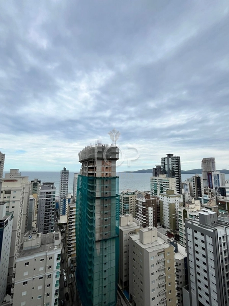 PRONTO PARA MORAR EM MEIA PRAIA: 39ª foto da galeria de imagens do imóvel