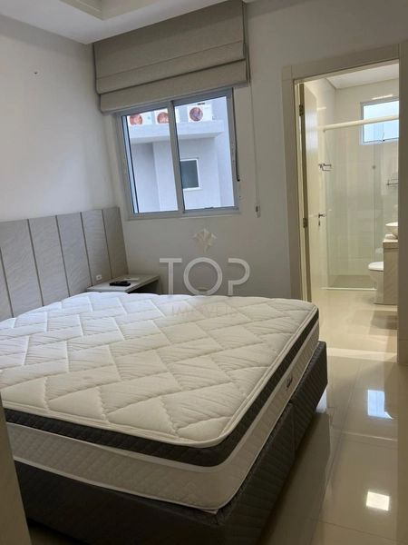 MOBILIADO EM MEIA PRAIA: 6ª foto da galeria de imagens do imóvel