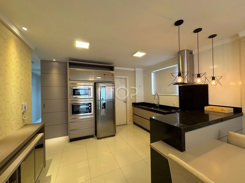 MOBILIADO EM PORTO BELO: 9ª foto da galeria de imagens do imóvel