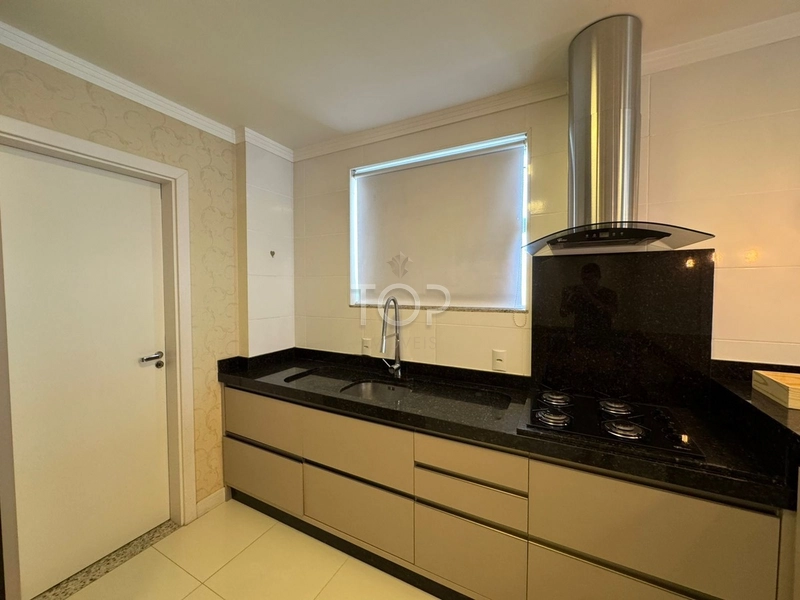 MOBILIADO EM PORTO BELO: 13ª foto da galeria de imagens do imóvel