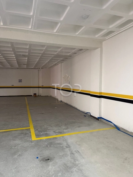 PRONTO PARA MORAR EM MEIA PRAIA: 26ª foto da galeria de imagens do imóvel