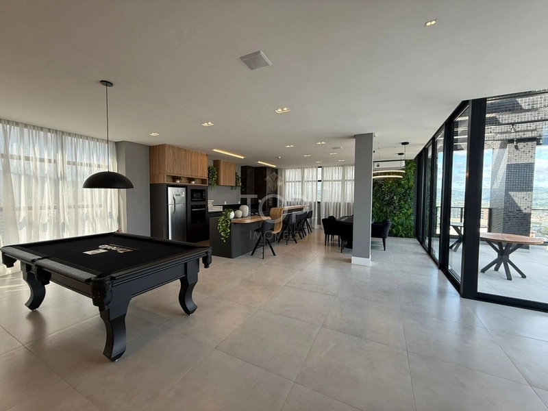 PRONTO PARA MORAR EM MEIA PRAIA: 24ª foto da galeria de imagens do imóvel