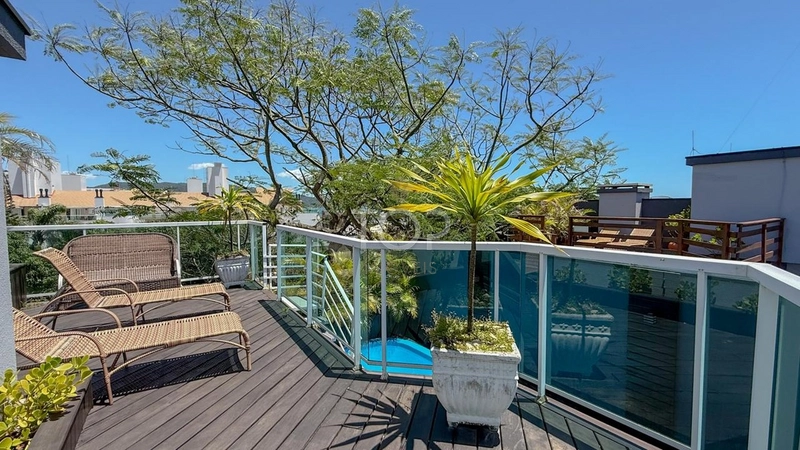 COBERTURA DUPLEX COM PISCINA EM BOMBINHAS: 5ª foto da galeria de imagens do imóvel