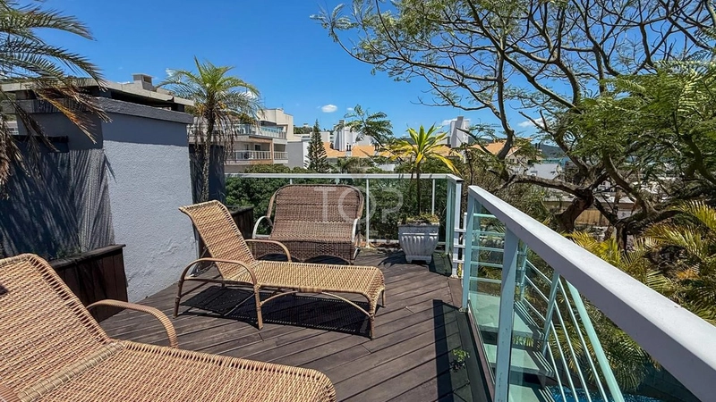 COBERTURA DUPLEX COM PISCINA EM BOMBINHAS: 6ª foto da galeria de imagens do imóvel