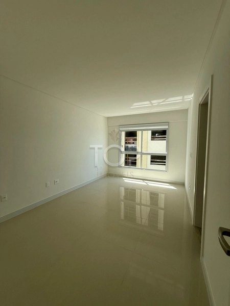 VISTA MAR PRONTO PARA MORAR EM MEIA PRAIA: 11ª foto da galeria de imagens do imóvel