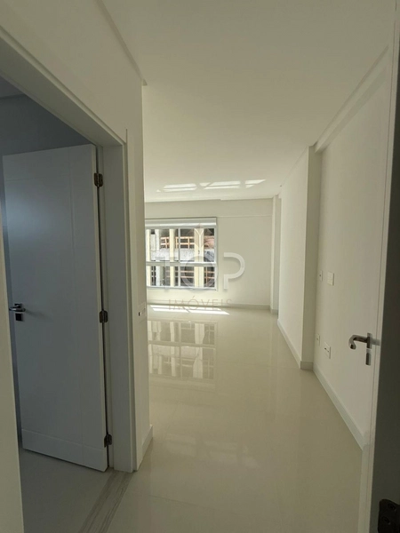 VISTA MAR PRONTO PARA MORAR EM MEIA PRAIA: 21ª foto da galeria de imagens do imóvel