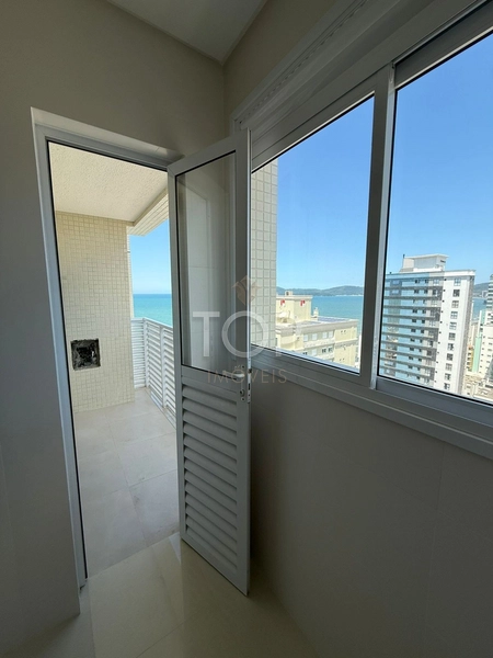 VISTA MAR PRONTO PARA MORAR EM MEIA PRAIA: 24ª foto da galeria de imagens do imóvel