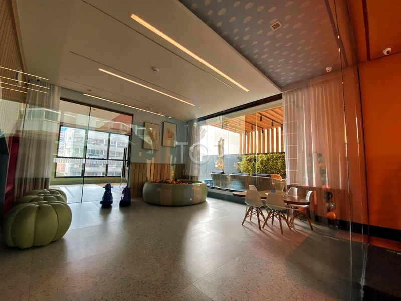 MOBILIADO EM MEIA PRAIA: 6ª foto da galeria de imagens do imóvel