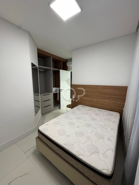 MOBILIADO EM MEIA PRAIA: 20ª foto da galeria de imagens do imóvel