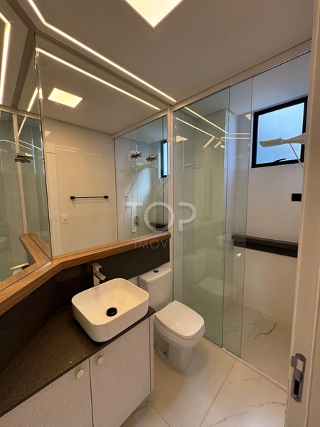 MOBILIADO EM MEIA PRAIA: 26ª foto da galeria de imagens do imóvel