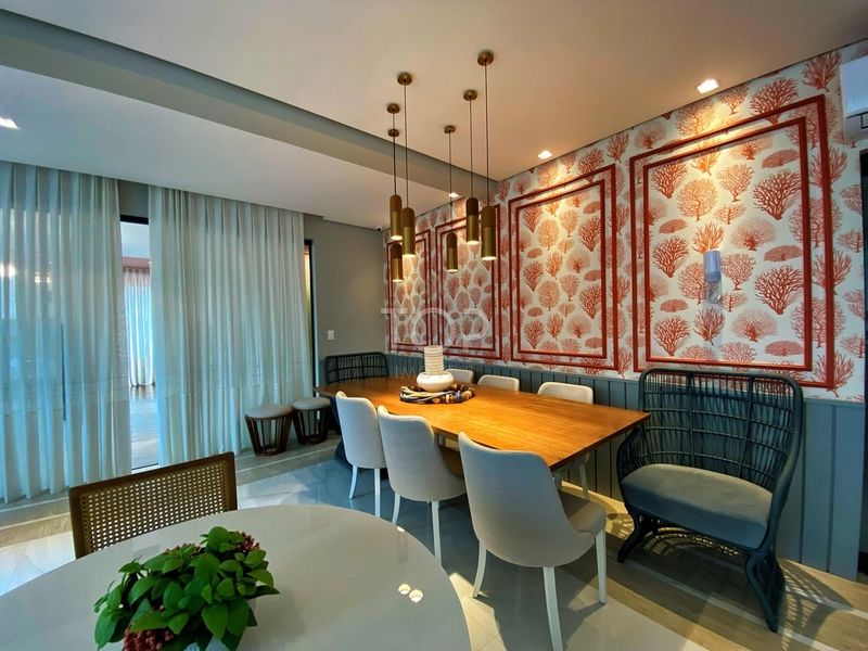 MOBILIADO EM MEIA PRAIA: 4ª foto da galeria de imagens do imóvel