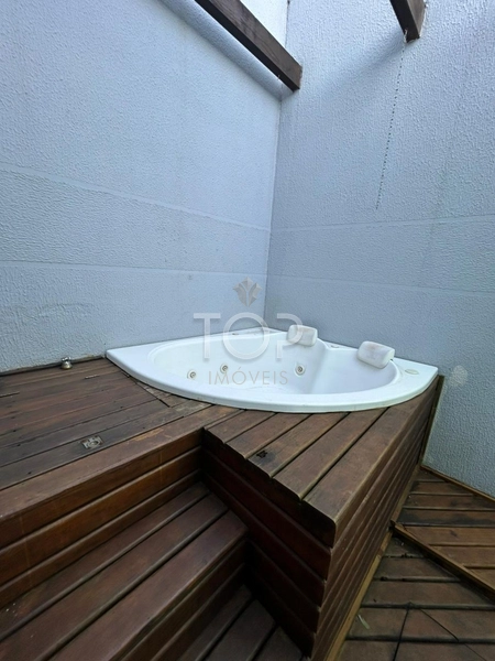 LINDA CASA COM SACADA NA SUÍTE EM ITAPEMA: 3ª foto da galeria de imagens do imóvel