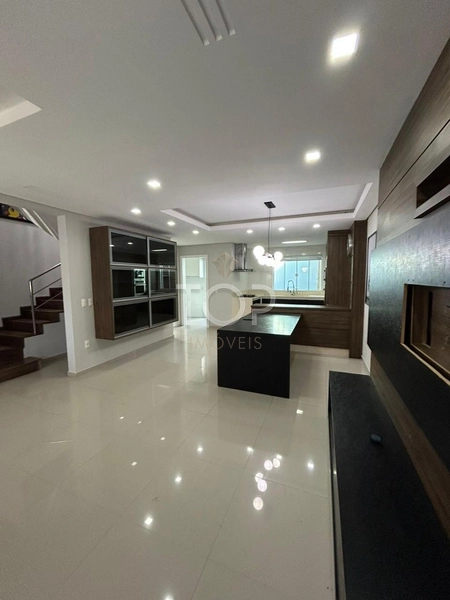 LINDA CASA COM SACADA NA SUÍTE EM ITAPEMA: 20ª foto da galeria de imagens do imóvel