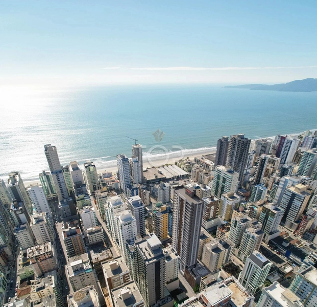 LANÇAMENTO EM MEIA PRAIA: 2ª foto da galeria de imagens do imóvel