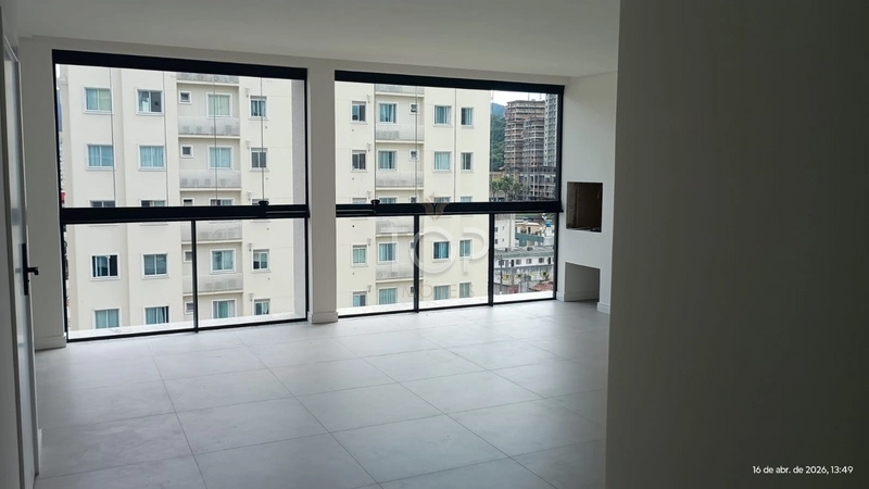 Apartamento em Itapema - Oportunidade: 1ª foto da galeria de imagens do imóvel