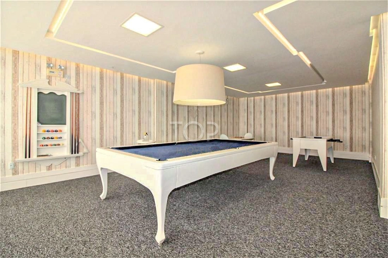 Frente mar com lazer completo na Meia Praia: 25ª foto da galeria de imagens do imóvel