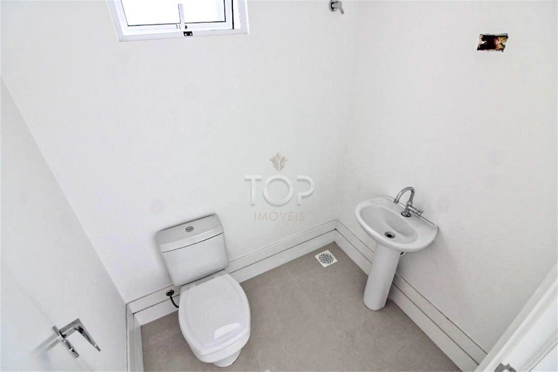 Frente mar com lazer completo na Meia Praia: 11ª foto da galeria de imagens do imóvel