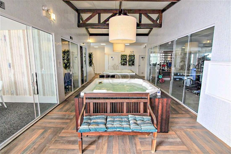 Frente mar com lazer completo na Meia Praia: 18ª foto da galeria de imagens do imóvel