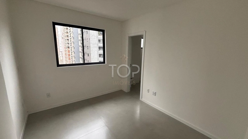 PRONTO PARA MORAR EM ITAPEMA: 3ª foto da galeria de imagens do imóvel