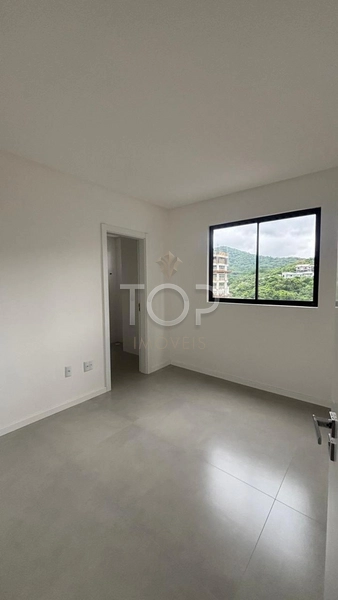 PRONTO PARA MORAR EM ITAPEMA: 7ª foto da galeria de imagens do imóvel