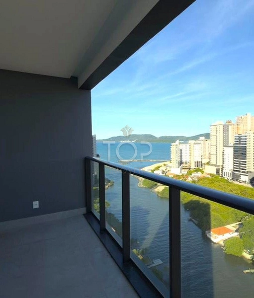 PRONTO PARA MORAR EM MEIA PRAIA: 2ª foto da galeria de imagens do imóvel