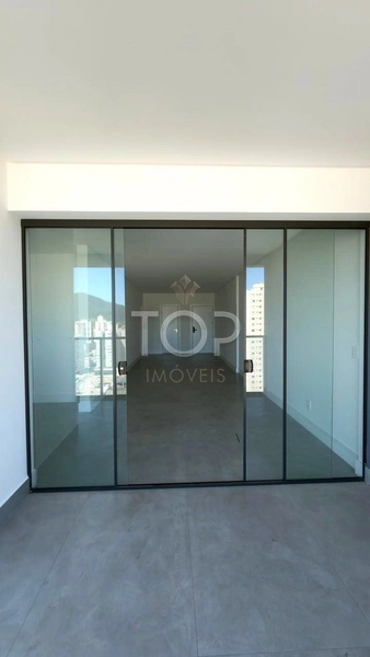 PRONTO PARA MORAR EM MEIA PRAIA: 46ª foto da galeria de imagens do imóvel