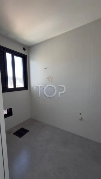 PRONTO PARA MORAR EM MEIA PRAIA: 50ª foto da galeria de imagens do imóvel