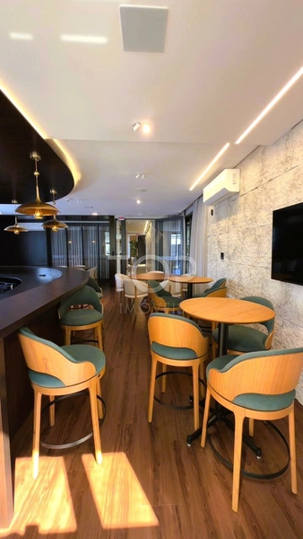 PRONTO PARA MORAR EM MEIA PRAIA: 13ª foto da galeria de imagens do imóvel