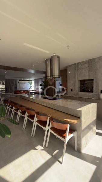 PRONTO PARA MORAR EM MEIA PRAIA: 36ª foto da galeria de imagens do imóvel