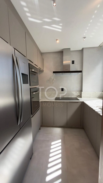 PRONTO PARA MORAR EM MEIA PRAIA: 26ª foto da galeria de imagens do imóvel