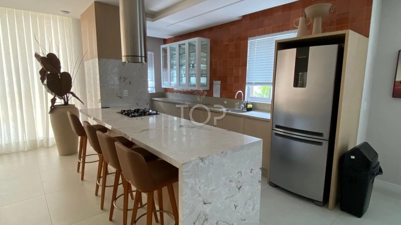 MOBILIADO EM ITAPEMA: 40ª foto da galeria de imagens do imóvel