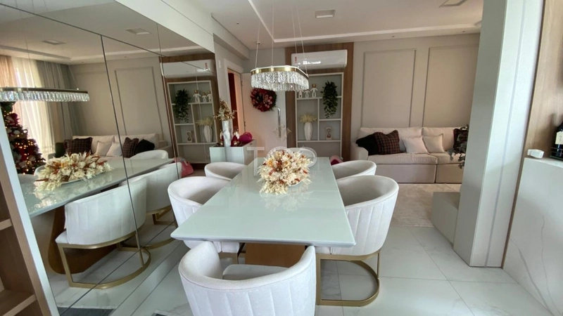 MOBILIADO EM ITAPEMA: 1ª foto da galeria de imagens do imóvel