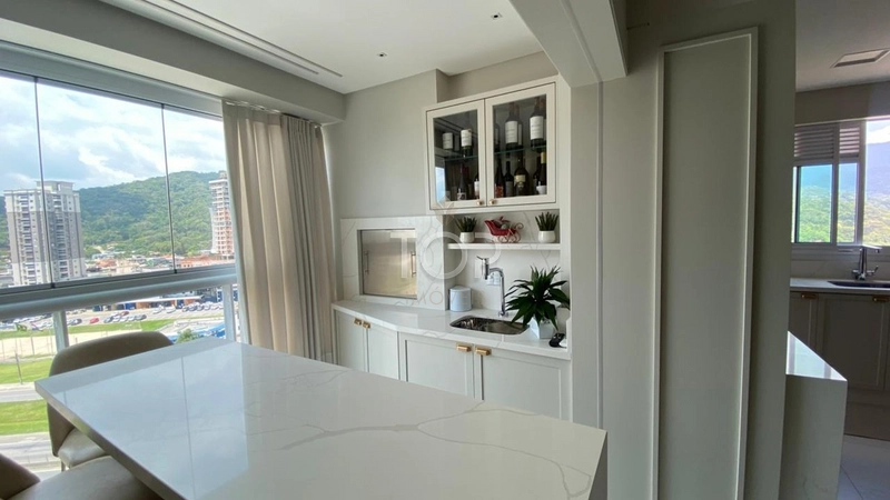 MOBILIADO EM ITAPEMA: 32ª foto da galeria de imagens do imóvel