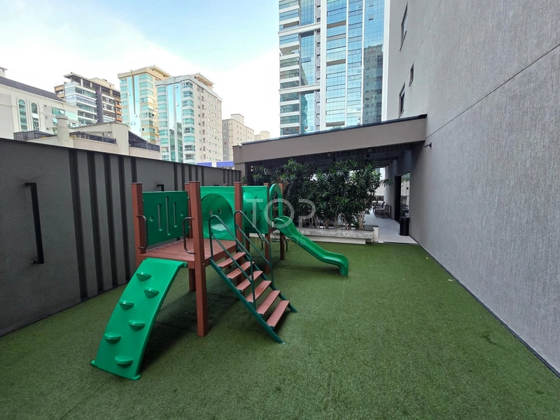 FLAT MOBILIADO EM MEIA PRAIA: 19ª foto da galeria de imagens do imóvel