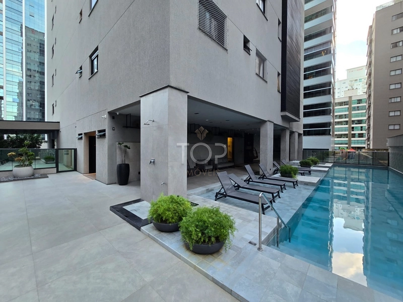 FLAT MOBILIADO EM MEIA PRAIA: 20ª foto da galeria de imagens do imóvel