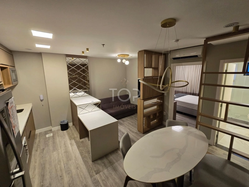 FLAT MOBILIADO EM MEIA PRAIA: 12ª foto da galeria de imagens do imóvel