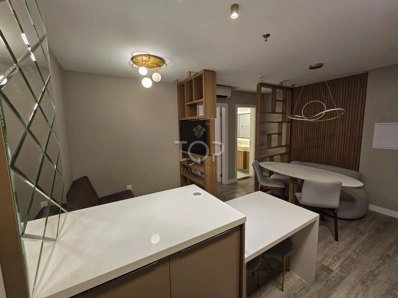 FLAT MOBILIADO EM MEIA PRAIA: 1ª foto da galeria de imagens do imóvel