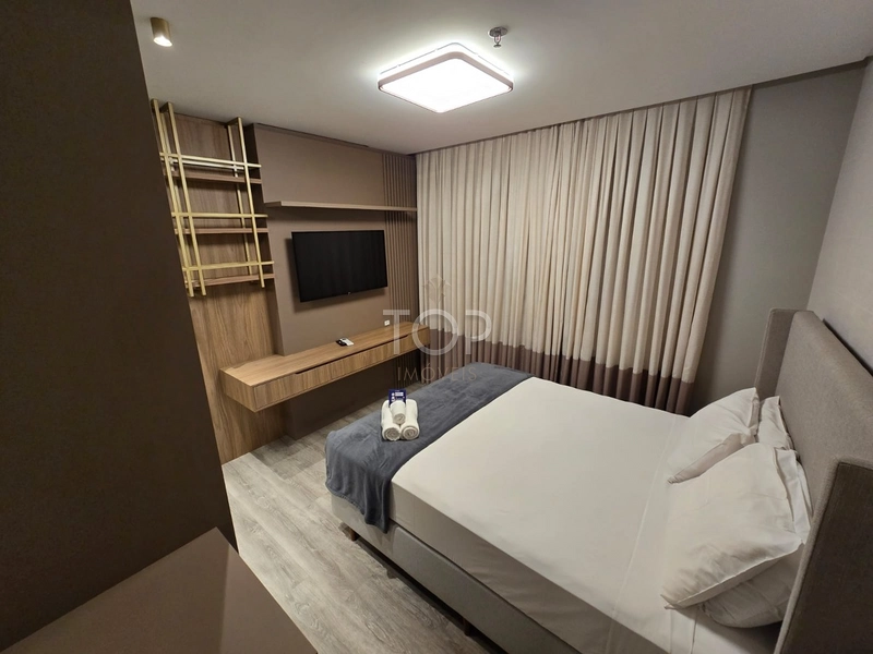 FLAT MOBILIADO EM MEIA PRAIA: 13ª foto da galeria de imagens do imóvel