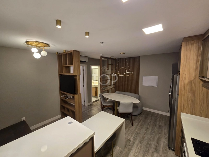 FLAT MOBILIADO EM MEIA PRAIA: 3ª foto da galeria de imagens do imóvel