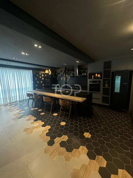 DUPLEX PRONTO PARA MORAR EM MEIA PRAIA: 4ª foto da galeria de imagens do imóvel