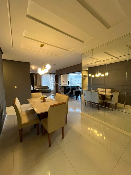 MOBILIADO EM MEIA PRAIA: 9ª foto da galeria de imagens do imóvel