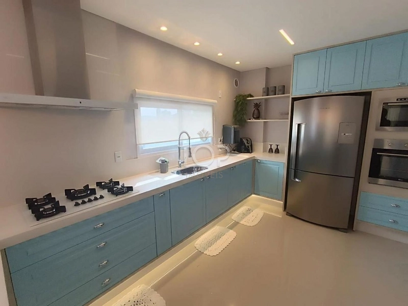 FINAMENTE MOBILIADO NA QUADRA DO MAR EM MEIA PRAIA: 33ª foto da galeria de imagens do imóvel