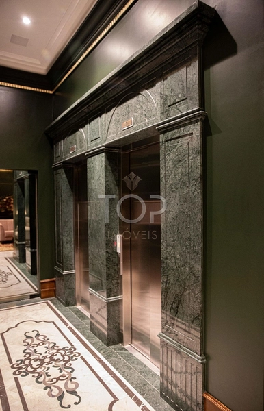 FINAMENTE MOBILIADO NA QUADRA DO MAR EM MEIA PRAIA: 39ª foto da galeria de imagens do imóvel