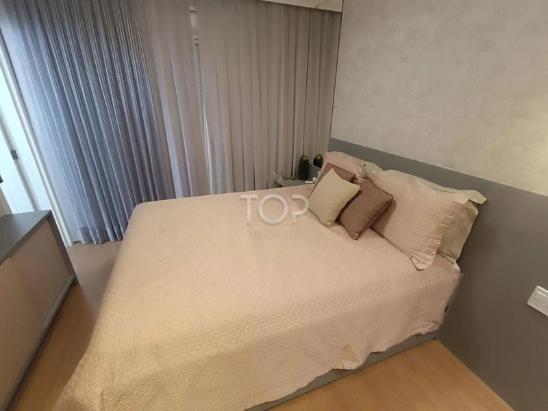 FINAMENTE MOBILIADO NA QUADRA DO MAR EM MEIA PRAIA: 12ª foto da galeria de imagens do imóvel