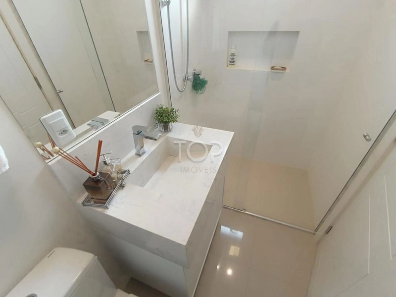 FINAMENTE MOBILIADO NA QUADRA DO MAR EM MEIA PRAIA: 29ª foto da galeria de imagens do imóvel