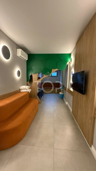 MOBILIADO EM MEIA PRAIA: 8ª foto da galeria de imagens do imóvel